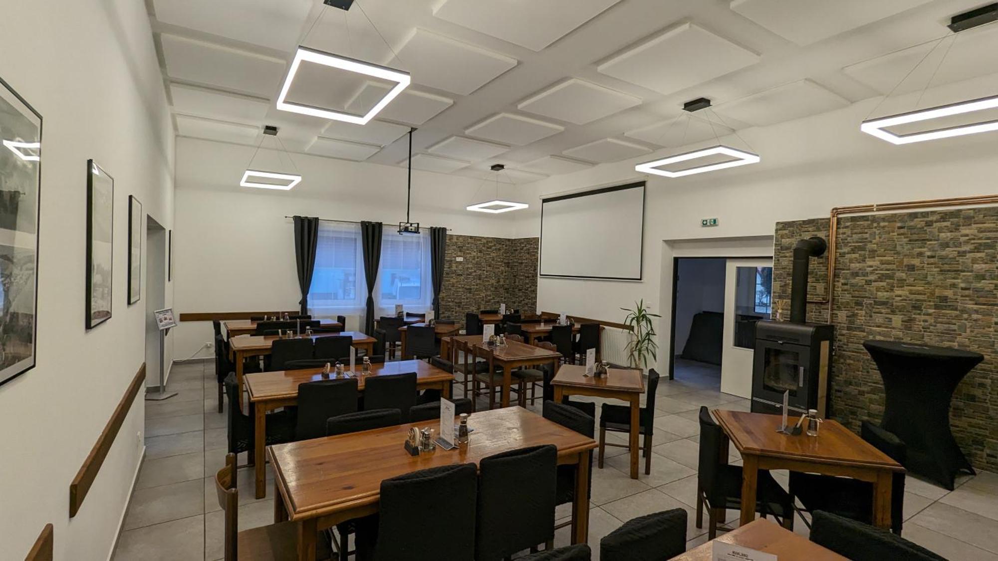 Zlatá Koruna Apartmany Na Kovarne Rajov מראה חיצוני תמונה