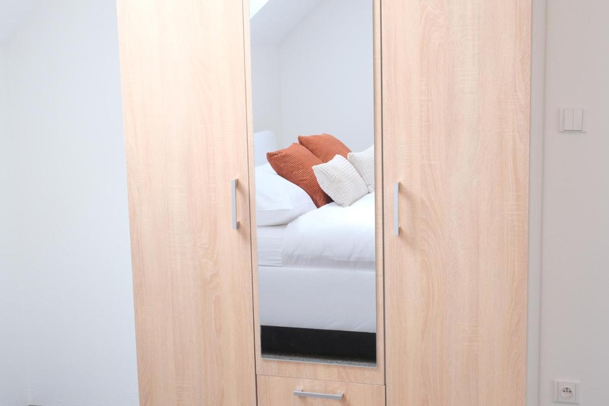 Zlatá Koruna Apartmany Na Kovarne Rajov מראה חיצוני תמונה