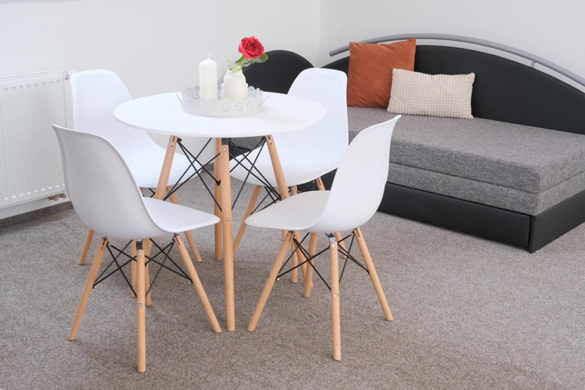 Zlatá Koruna Apartmany Na Kovarne Rajov מראה חיצוני תמונה